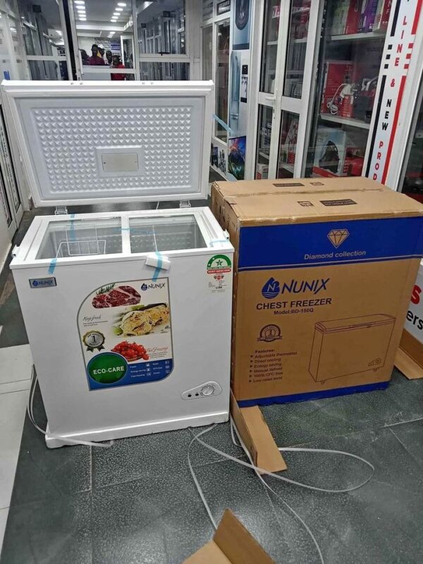 Nunix 150L chest freezer