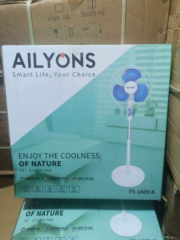 Standing fan